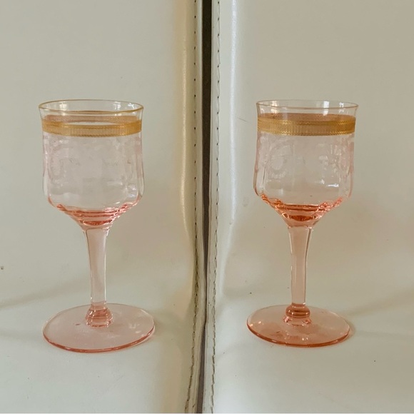 Pink drinking glasses of 4 - Picture 2 of 13